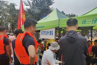 比卢普斯谈赢球：我们开场后必须竭尽全力 因为灰熊会主动出击的